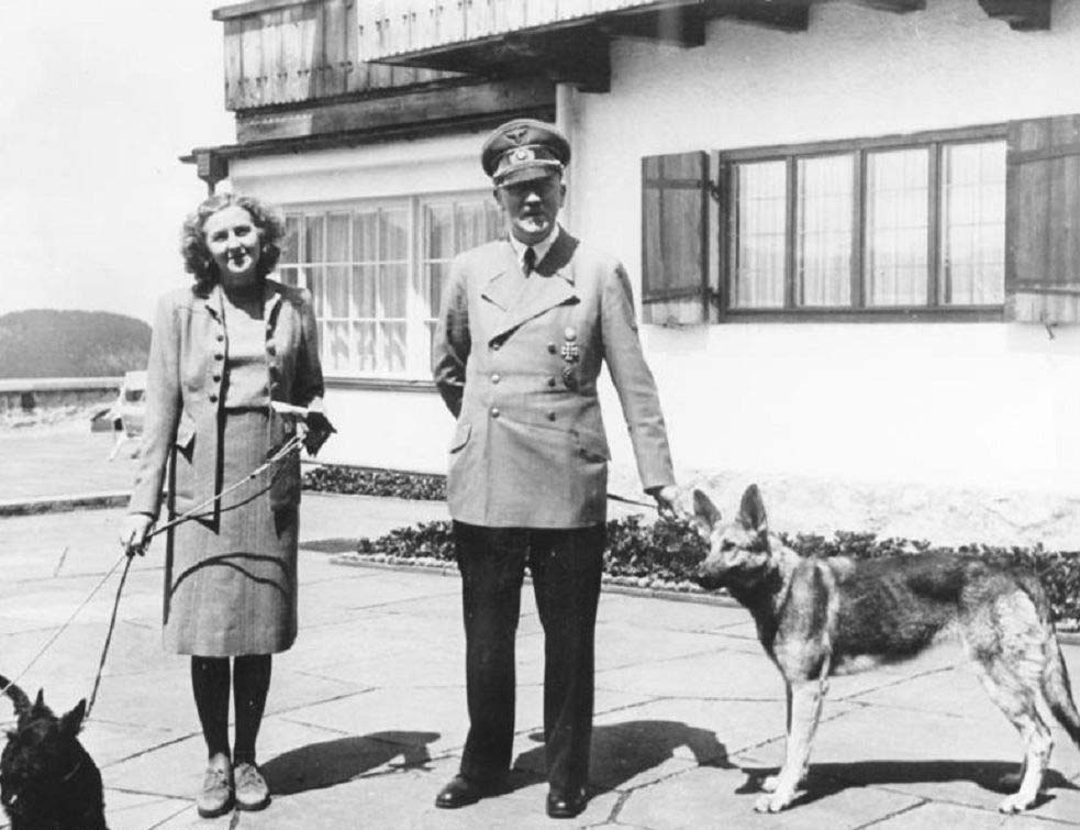 Adolf Hitler i Eva Braun, VIKI
